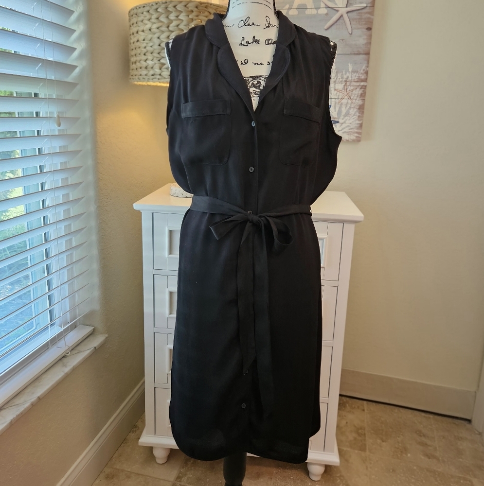 Ann Taylor Black Sleeveless V-Neck Wrap Dress